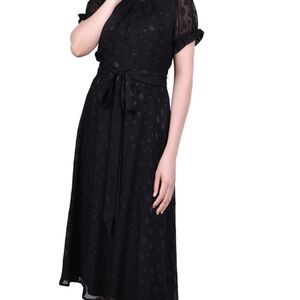 NY Collection Black A-line Midi Dress with Short Puff Sleeves. MP